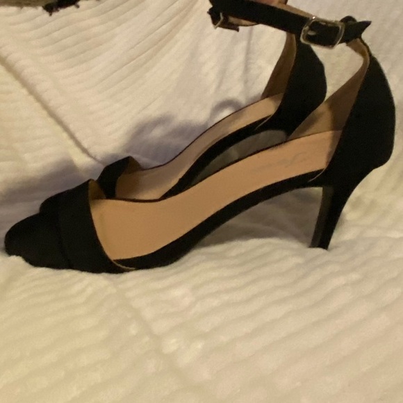 Forever Link Passion-86 Dress Sandals, Size 7, black  Heels  👠S1 - Picture 3 of 7